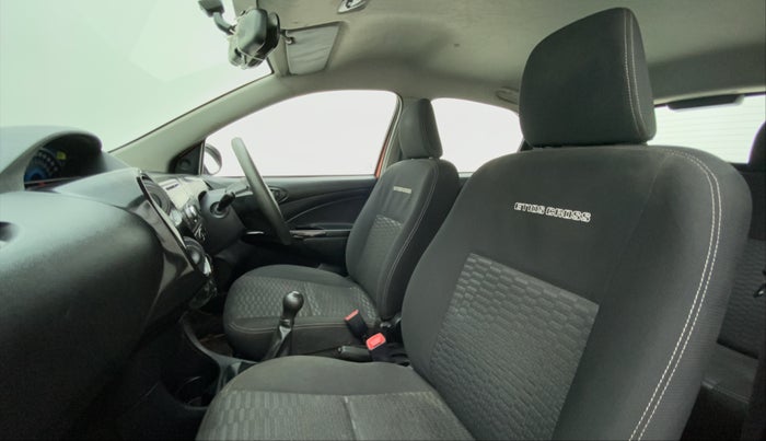 2015 Toyota Etios CROSS 1.2 G, Petrol, Manual, 28,401 km, Right Side Front Door Cabin