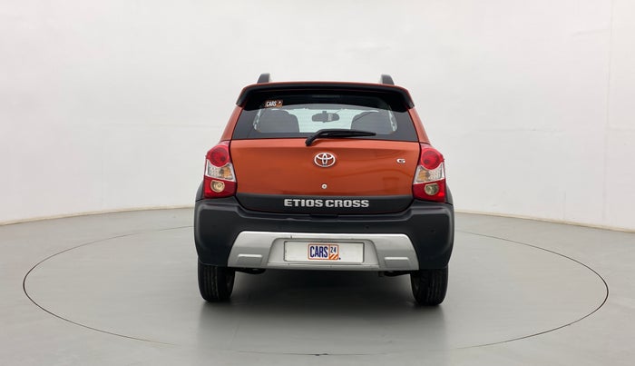 2015 Toyota Etios CROSS 1.2 G, Petrol, Manual, 28,401 km, Back/Rear