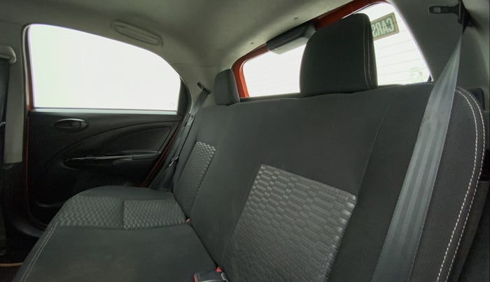 2015 Toyota Etios CROSS 1.2 G, Petrol, Manual, 28,401 km, Right Side Rear Door Cabin