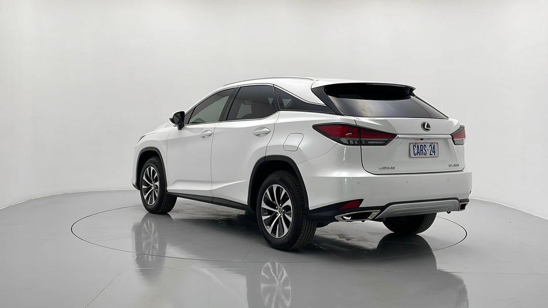 Left Back Diagonal (45- Degree) View