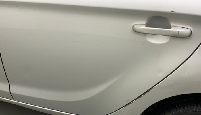2011 Hyundai i20 MAGNA (O) 1.2, Petrol, Manual, 43,570 km, Rear left door - Slightly dented