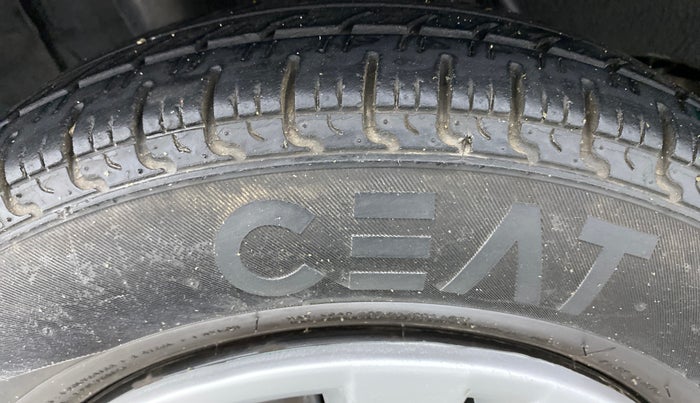 2018 Renault Kwid CLIMBER 1.0, Petrol, Manual, 21,409 km, Right Rear Tyre Tread
