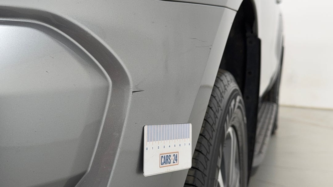 Bumper Front Scratch