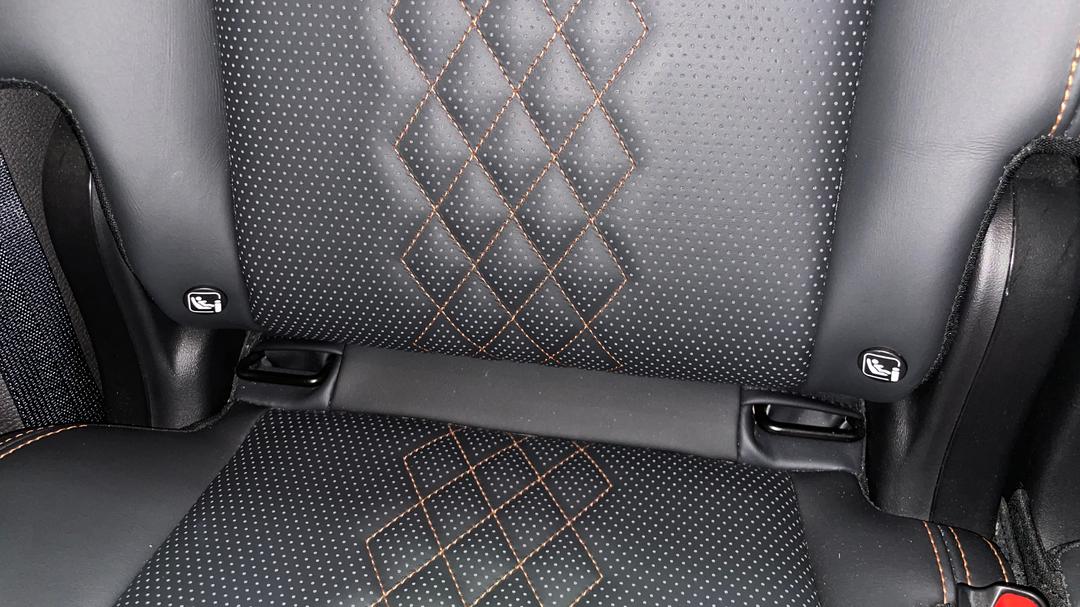 2024 Mitsubishi Outlander Exceed Tourer 7 Seat (AWD), Automatic, 31977 km, Child Seat Anchor Points