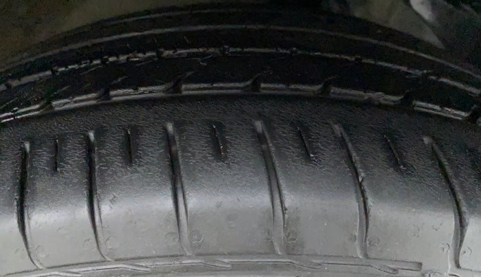 2019 MG HECTOR SHARP HYBIRD PETROL MT, Petrol, Manual, 19,928 km, Right Rear Tyre Tread
