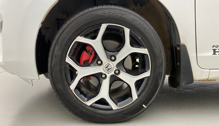 2017 Honda Jazz 1.2 V AT, Petrol, Automatic, 63,767 km, Left Front Wheel