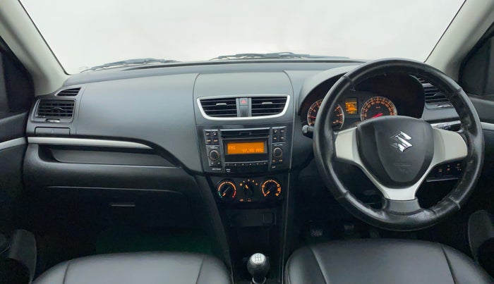 2017 Maruti Swift VXI D, Petrol, Manual, 34,082 km, Dashboard