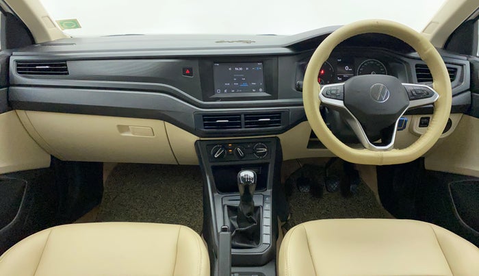 2023 Volkswagen VIRTUS COMFORTLINE TSI 1.0 MT, Petrol, Manual, 7,645 km, Dashboard