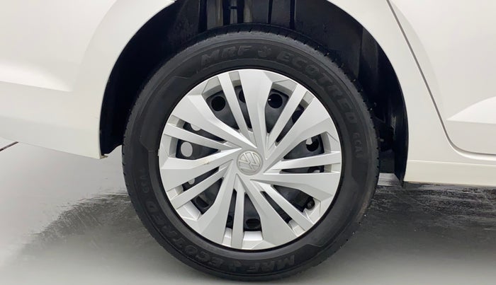 2023 Volkswagen VIRTUS COMFORTLINE TSI 1.0 MT, Petrol, Manual, 7,645 km, Right Rear Wheel