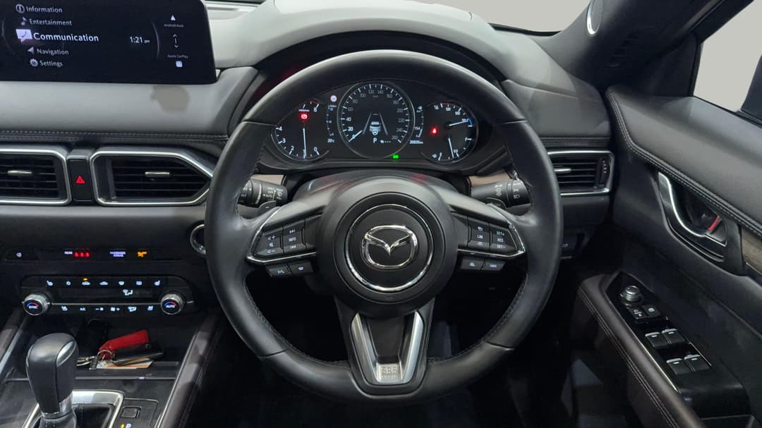 2023 Mazda CX-5 G25 Akera (AWD), Automatic, 20835 km, Steering Wheel Close-up