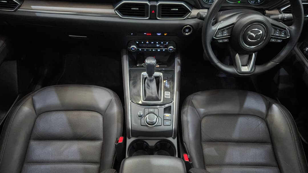 2023 Mazda CX-5 G25 Akera (AWD), Automatic, 20835 km, Center Console