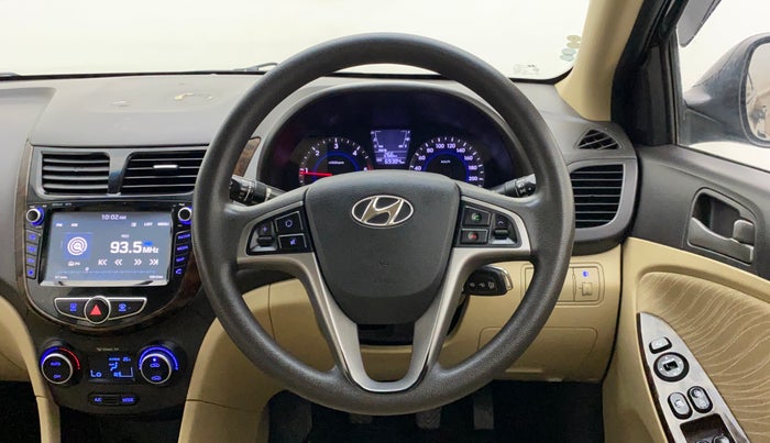 2016 Hyundai Verna 1.6 CRDI SX, Diesel, Manual, 69,384 km, Steering Wheel Close Up
