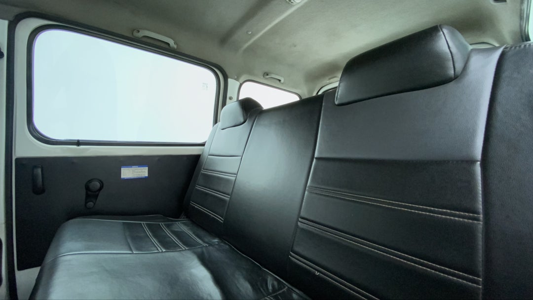Right Side Rear Door Cabin