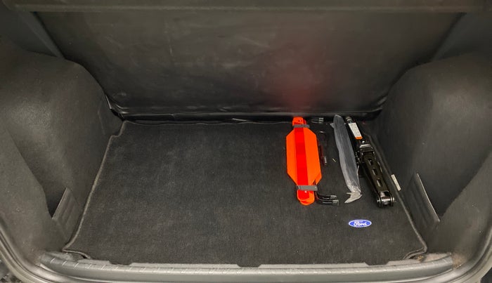2019 Ford Ecosport 1.5TITANIUM TDCI, Diesel, Manual, 43,676 km, Boot Inside