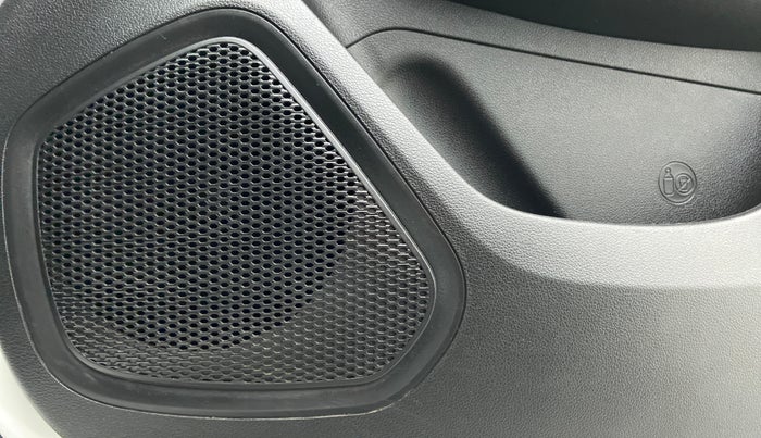 2020 Hyundai VENUE 1.0L Turbo GDI SX(O) MT, Petrol, Manual, 25,175 km, Speaker