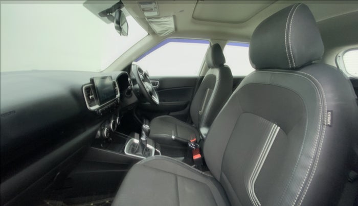2020 Hyundai VENUE 1.0L Turbo GDI SX(O) MT, Petrol, Manual, 25,175 km, Right Side Front Door Cabin