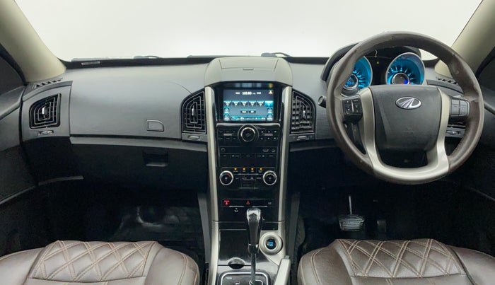 2018 Mahindra XUV500 W7 AT, Diesel, Automatic, 75,312 km, Dashboard