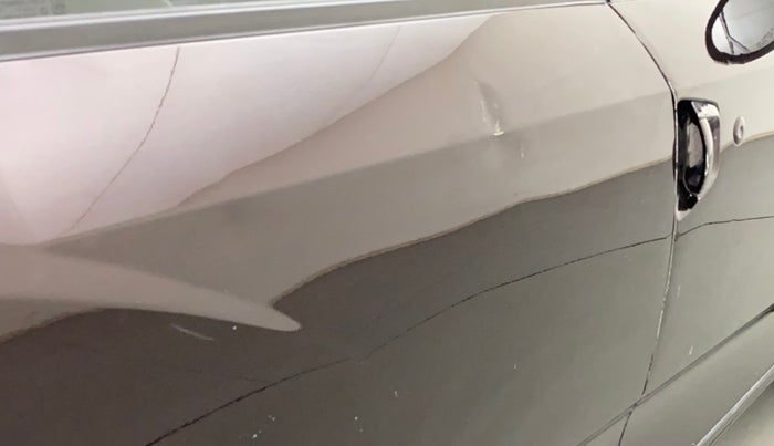 2018 Mahindra XUV500 W7 AT, Diesel, Automatic, 75,312 km, Right rear door - Slightly dented