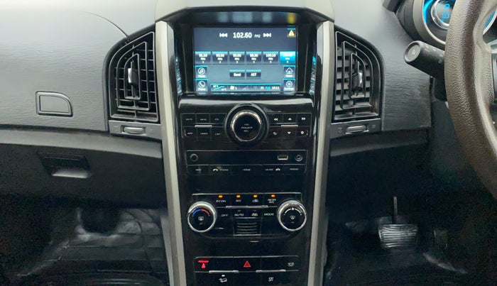 2018 Mahindra XUV500 W7 AT, Diesel, Automatic, 75,312 km, Air Conditioner