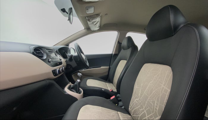 2016 Hyundai Grand i10 ASTA 1.2 VTVT, Petrol, Manual, 36,764 km, Right Side Front Door Cabin