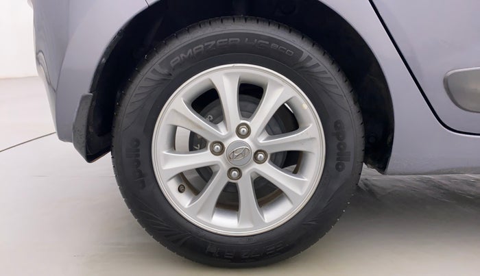 2016 Hyundai Grand i10 ASTA 1.2 VTVT, Petrol, Manual, 36,764 km, Right Rear Wheel