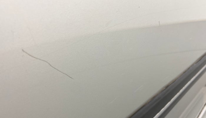 2017 Maruti Swift Dzire ZXI, Petrol, Manual, 65,206 km, Driver-side door - Minor scratches