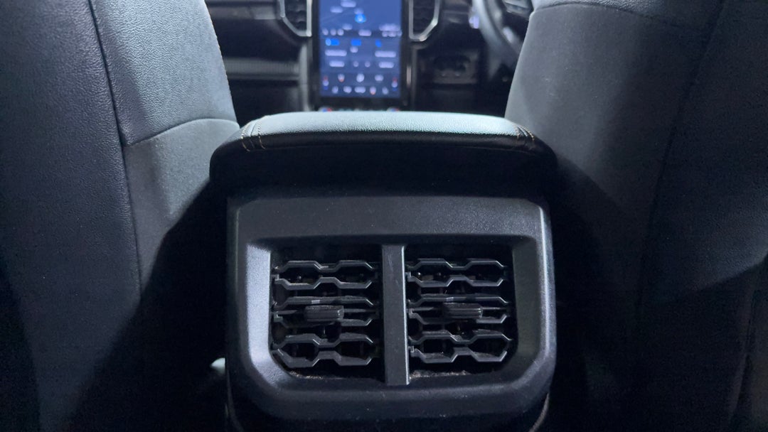 2022 Ford Ranger Wildtrak 3.0 (4x4), Automatic, 48944 km, Rear A/C Vent