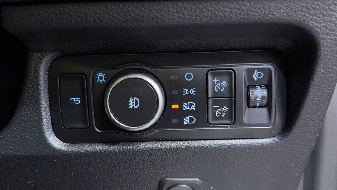 2022 Ford Ranger Wildtrak 3.0 (4x4), Automatic, 48944 km, Utility Switches/Buttons