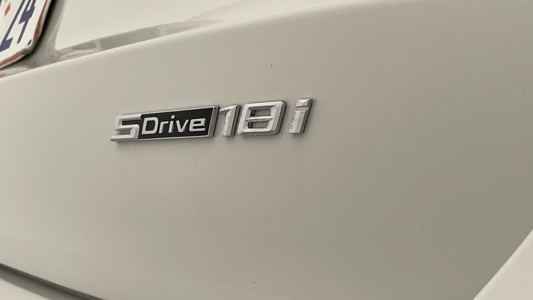 Badge (Boot Right Side)