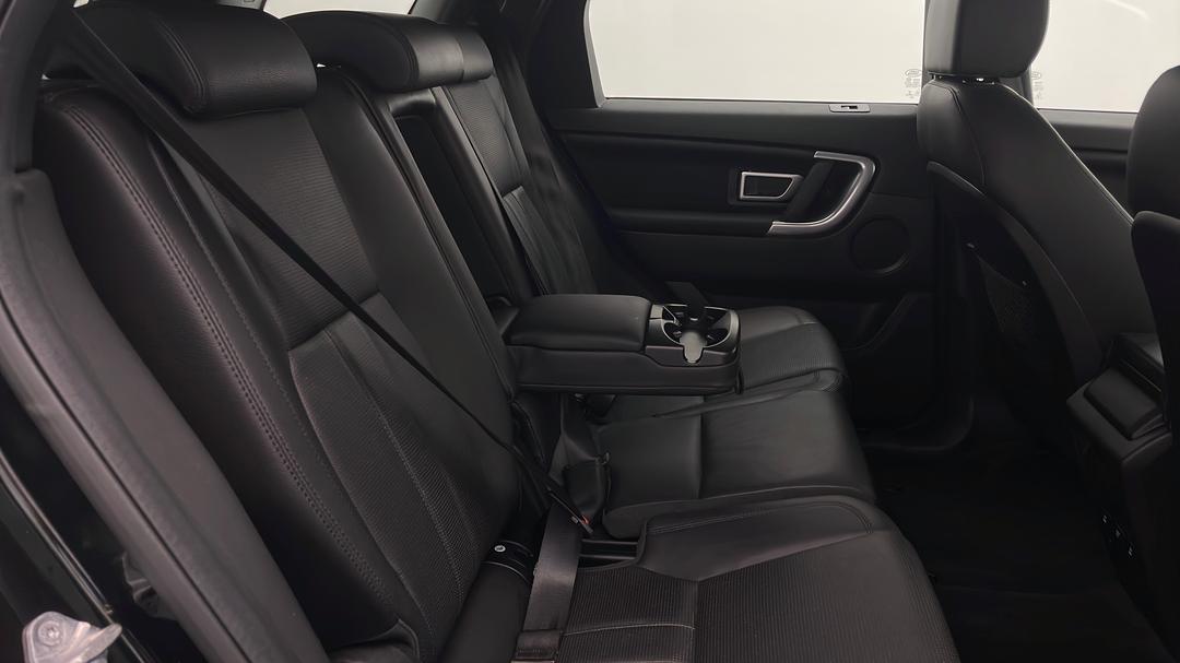 2016 Land Rover Discovery Sport Td4 Hse, Automatic, 86125 km, Right Side Rear Door Cabin View