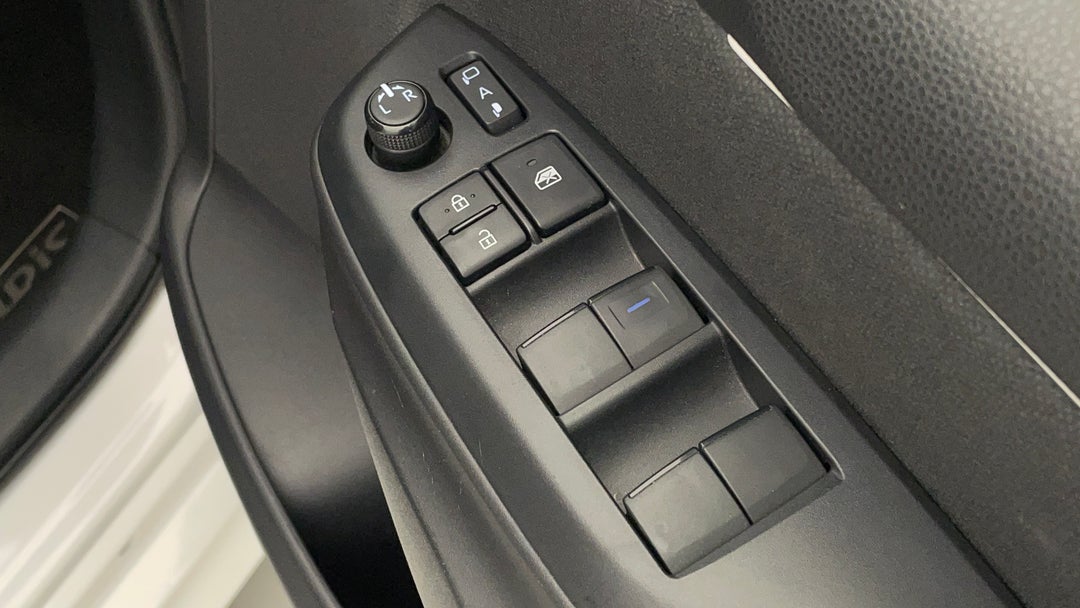 Drivers Side Door Panel Controls