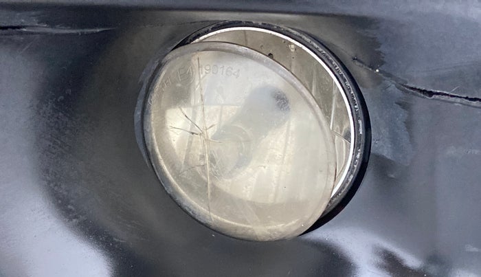 2018 Maruti Vitara Brezza ZDI PLUS AT DUAL TONE, Diesel, Automatic, 94,503 km, Left fog light - Not working