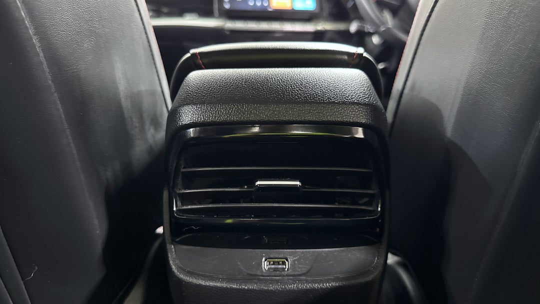 2024 MG Mg5 Essence, Automatic, 8742 km, Rear A/C Vent
