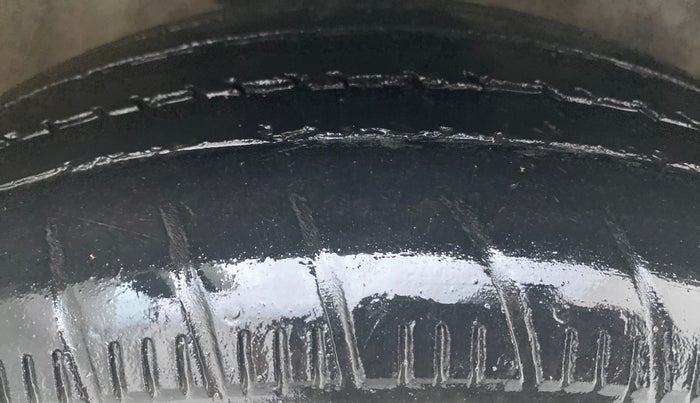 2019 Maruti Celerio VXI CNG D, CNG, Manual, 49,066 km, Right Front Tyre Tread