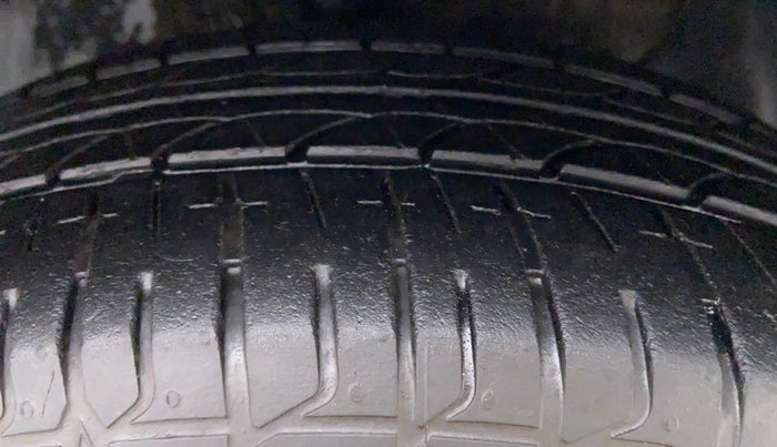 2019 Hyundai Elite i20 ASTA 1.2 (O), Petrol, Manual, 681 km, Right Front Tyre Tread