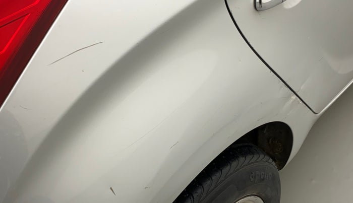 2011 Hyundai i20 MAGNA (O) 1.2, Petrol, Manual, 32,116 km, Right quarter panel - Minor scratches