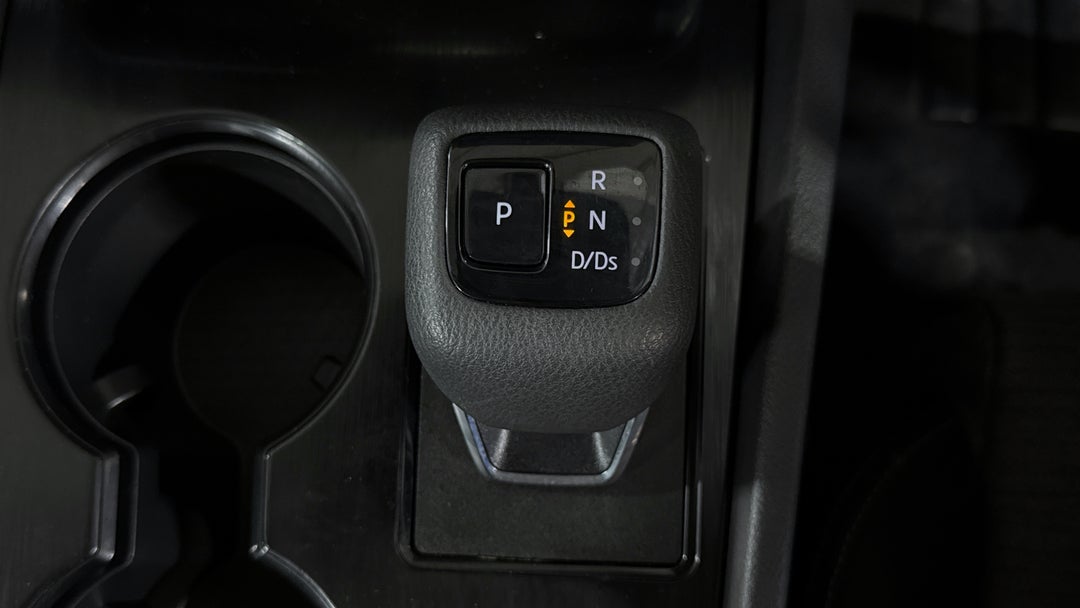 2025 Nissan X-trail St (2WD), Automatic, 23689 km, Gear Lever 