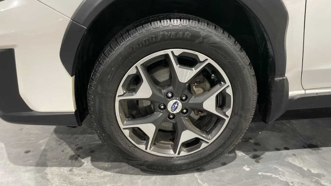 2017 Subaru XV 2.0i-l, Automatic, 107958 km, Left Front Wheel