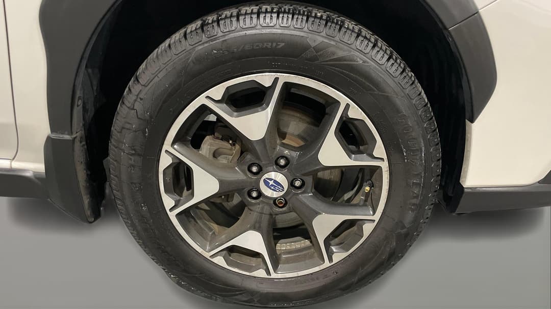 2017 Subaru XV 2.0i-l, Automatic, 107958 km, Right Front Wheel