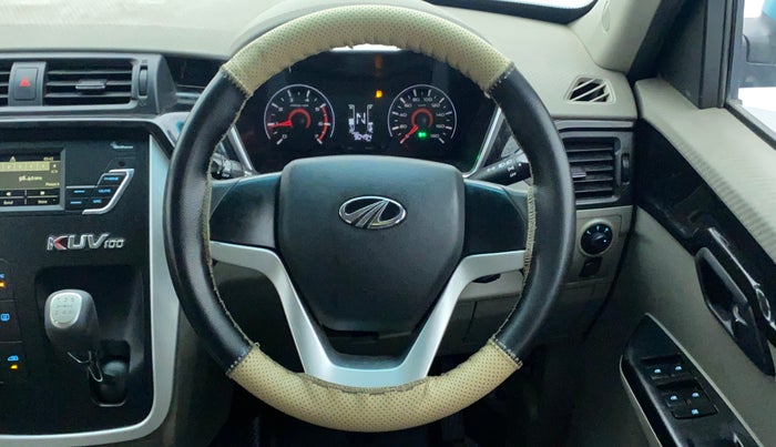 2016 Mahindra Kuv100 K6 D 6 STR, Diesel, Manual, 90,494 km, Steering Wheel Close Up