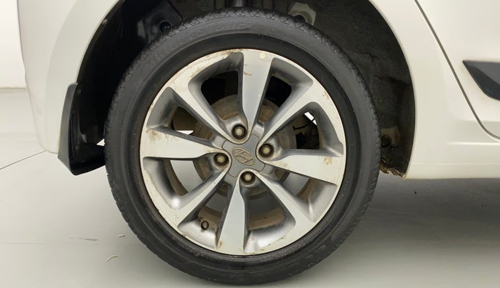 2015 Hyundai Elite i20 ASTA 1.2, Petrol, Manual, 27,655 km, Right Rear Wheel
