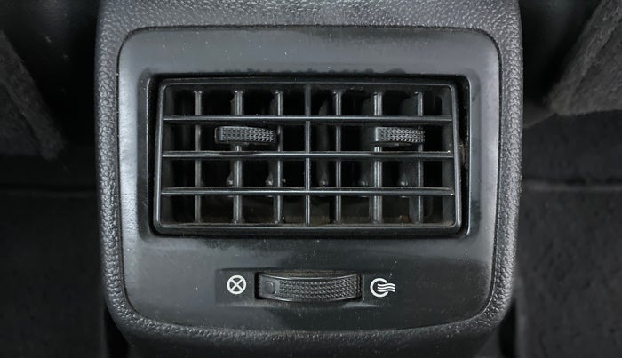 2013 Hyundai Grand i10 SPORTZ 1.1 CRDI, Diesel, Manual, 70,870 km, Rear AC Vents