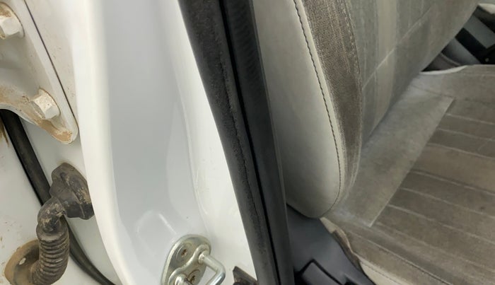 2021 Hyundai GRAND I10 NIOS SPORTZ 1.2 KAPPA VTVT CNG, CNG, Manual, 55,828 km, Driver-side door - Beading has minor damage