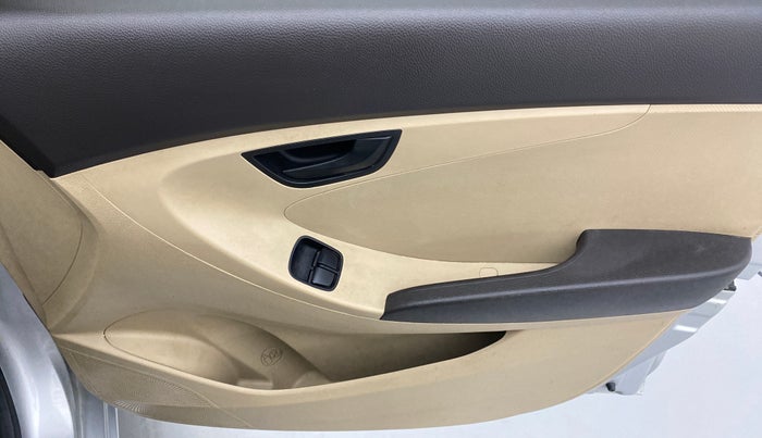 2014 Hyundai Eon ERA PLUS, Petrol, Manual, 55,424 km, Driver Side Door Panels Controls