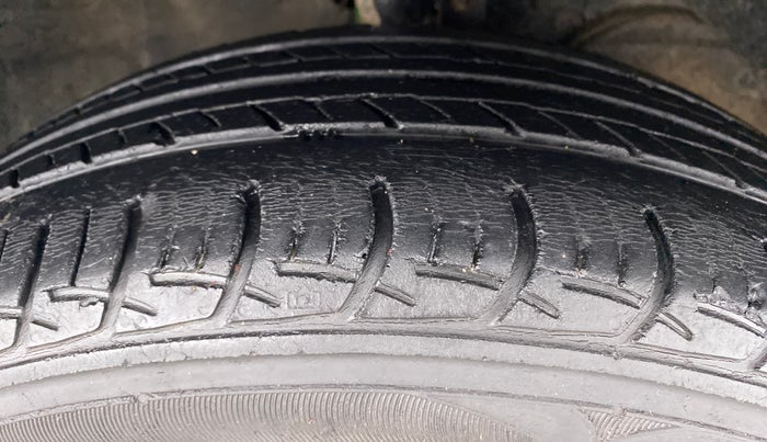 2018 Maruti Baleno DELTA 1.2 K12, Petrol, Manual, 69,298 km, Right Front Tyre Tread