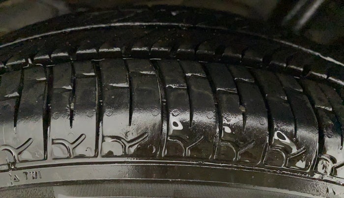 2017 Datsun Go Plus T, Petrol, Manual, 46,490 km, Right Rear Tyre Tread