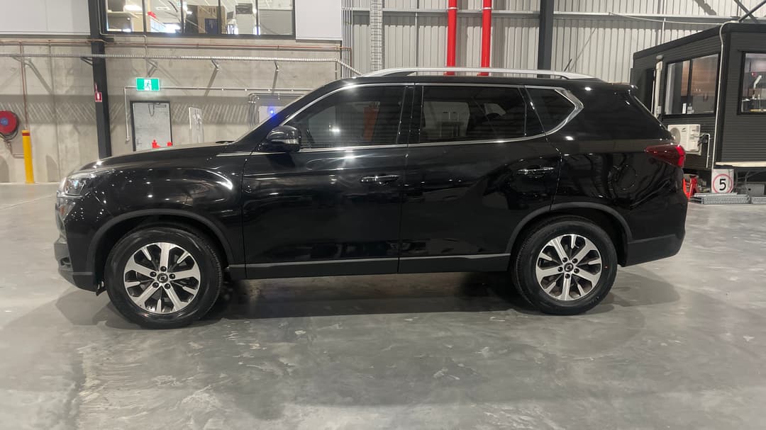 2021 Ssangyong Rexton Elx (AWD), Automatic, 74944 km, Left Side View