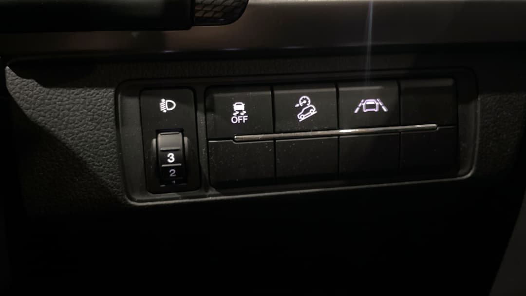 2021 Ssangyong Rexton Elx (AWD), Automatic, 74944 km, Utility Switches/Buttons