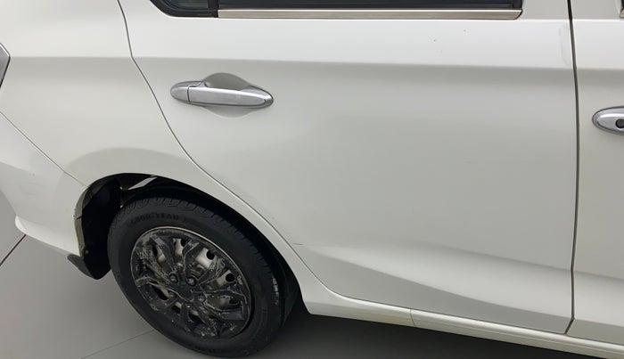 2019 Honda Amaze 1.5L I-DTEC E, Diesel, Manual, 72,162 km, Right rear door - Slightly rusted