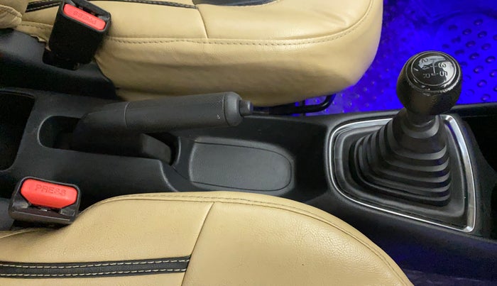 2019 Honda Amaze 1.5L I-DTEC E, Diesel, Manual, 72,162 km, Gear Lever